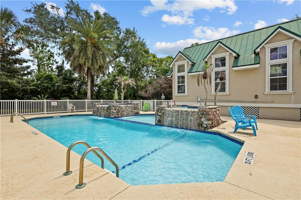 120 Shady Brook Circle 301