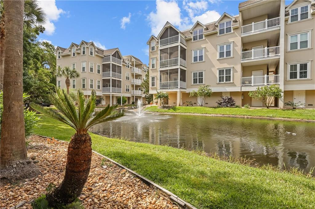 120 Shady Brook Circle 301