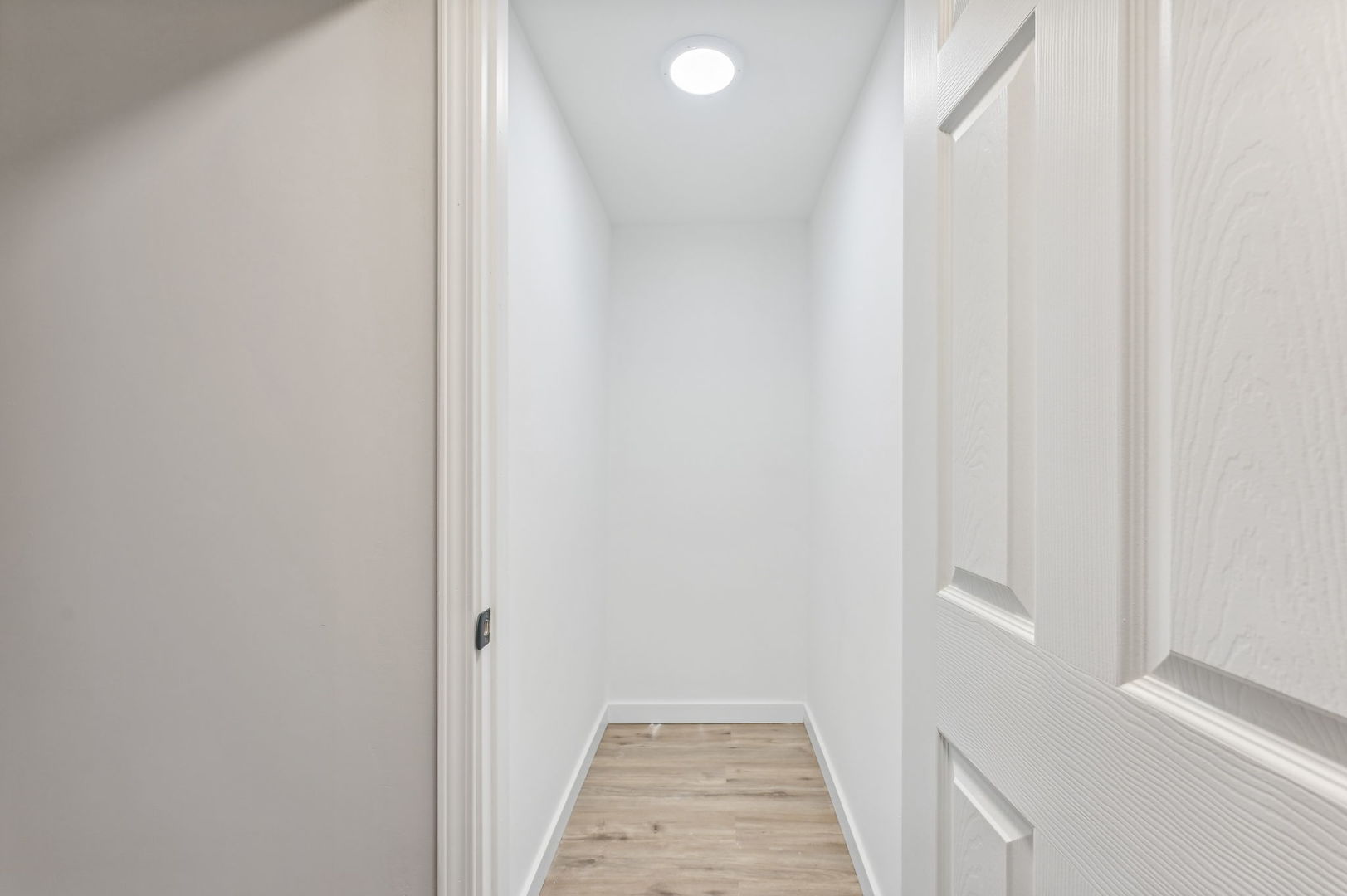 4326 N Kedvale Avenue Unit: D
