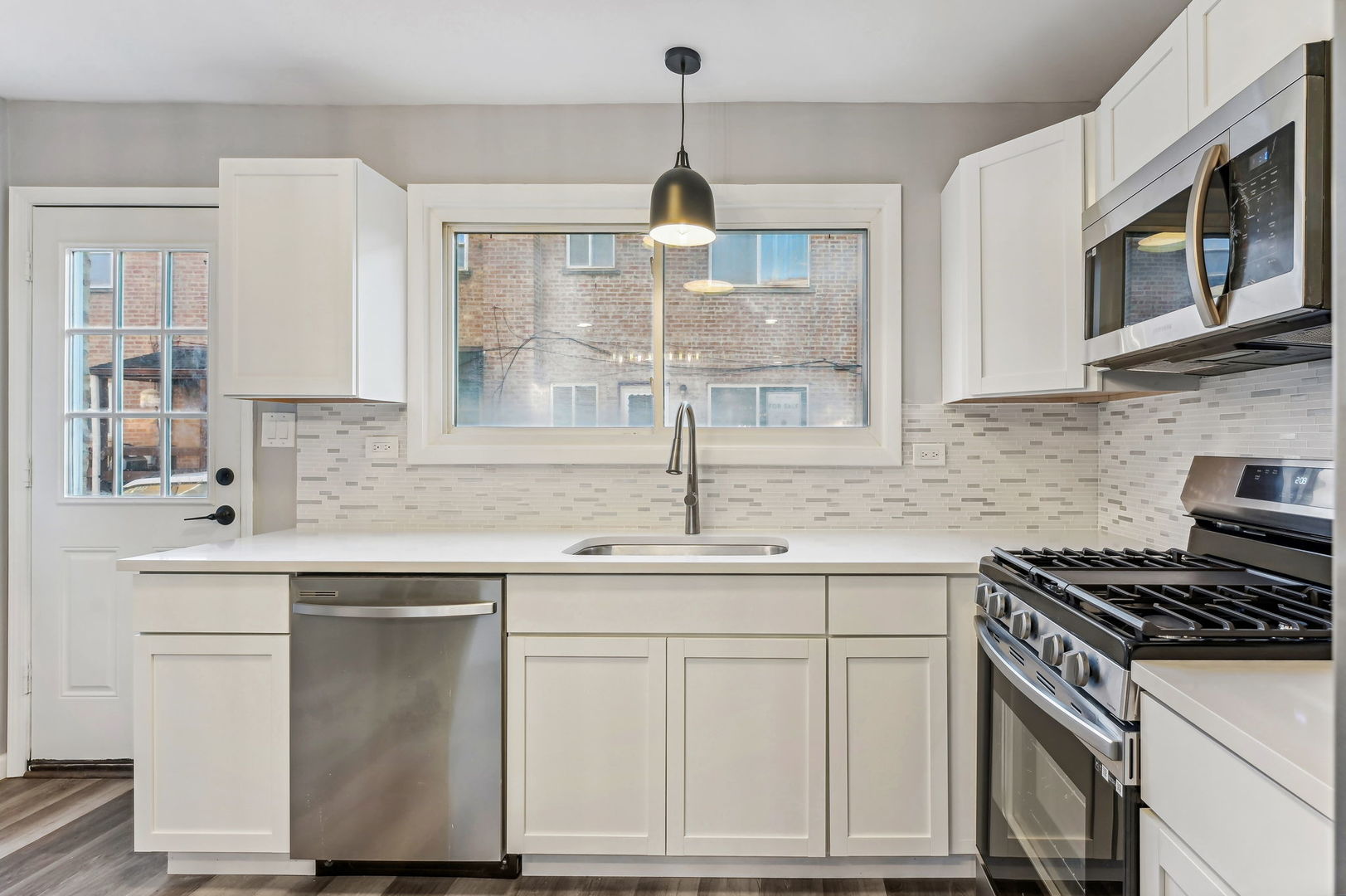 4326 N Kedvale Avenue Unit: D