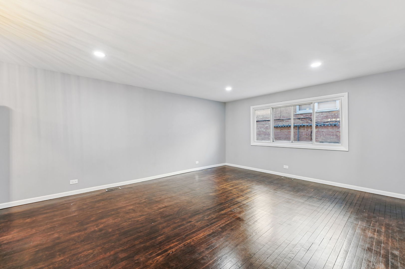 4326 N Kedvale Avenue Unit: D