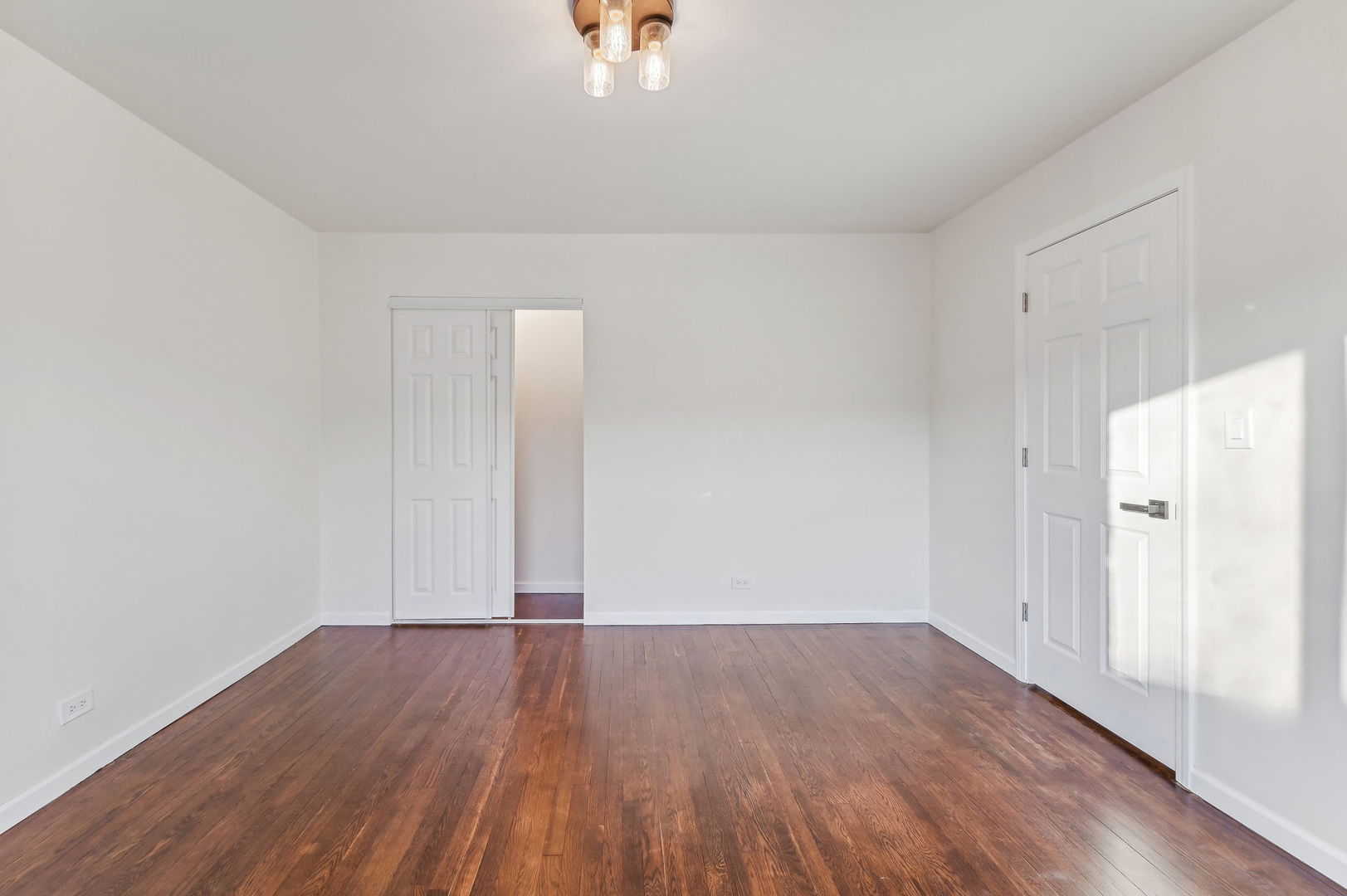 4326 N Kedvale Avenue Unit: D