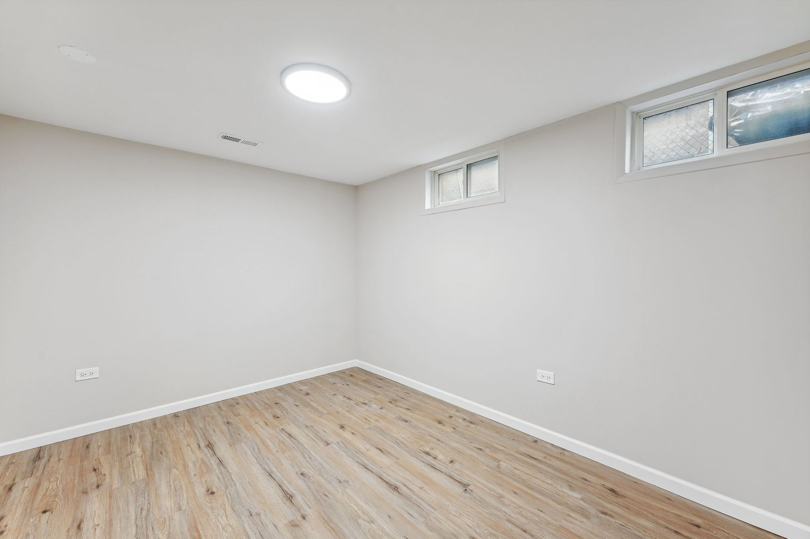 4326 N Kedvale Avenue Unit: D