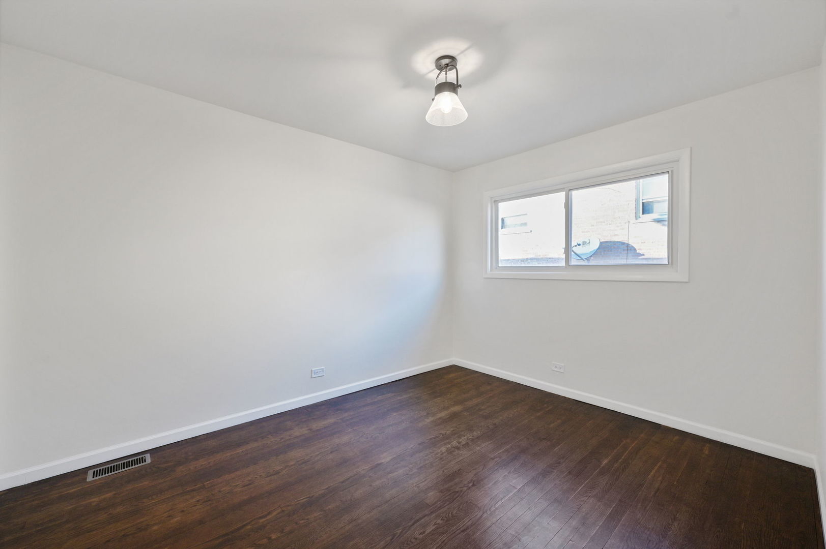 4326 N Kedvale Avenue Unit: D