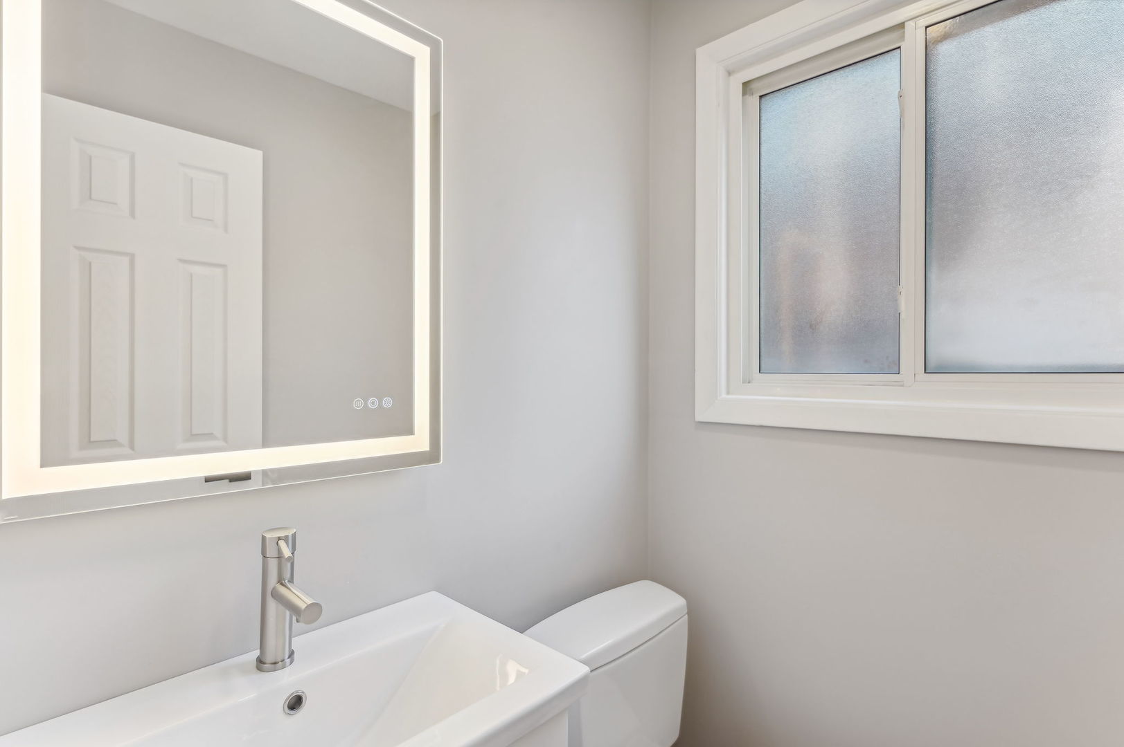4326 N Kedvale Avenue Unit: D