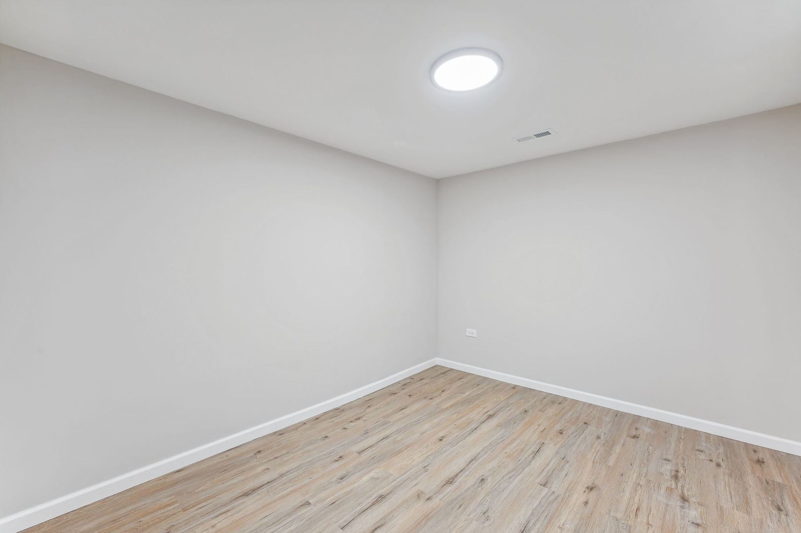4326 N Kedvale Avenue Unit: D