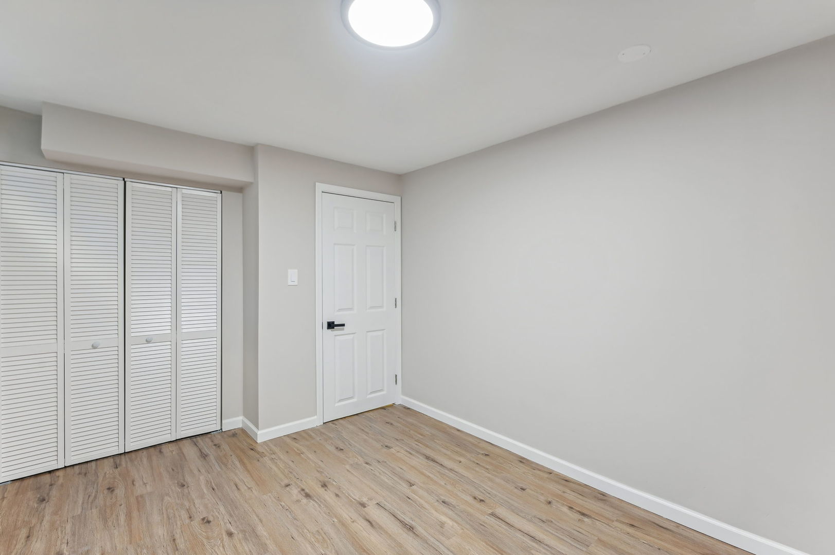 4326 N Kedvale Avenue Unit: D