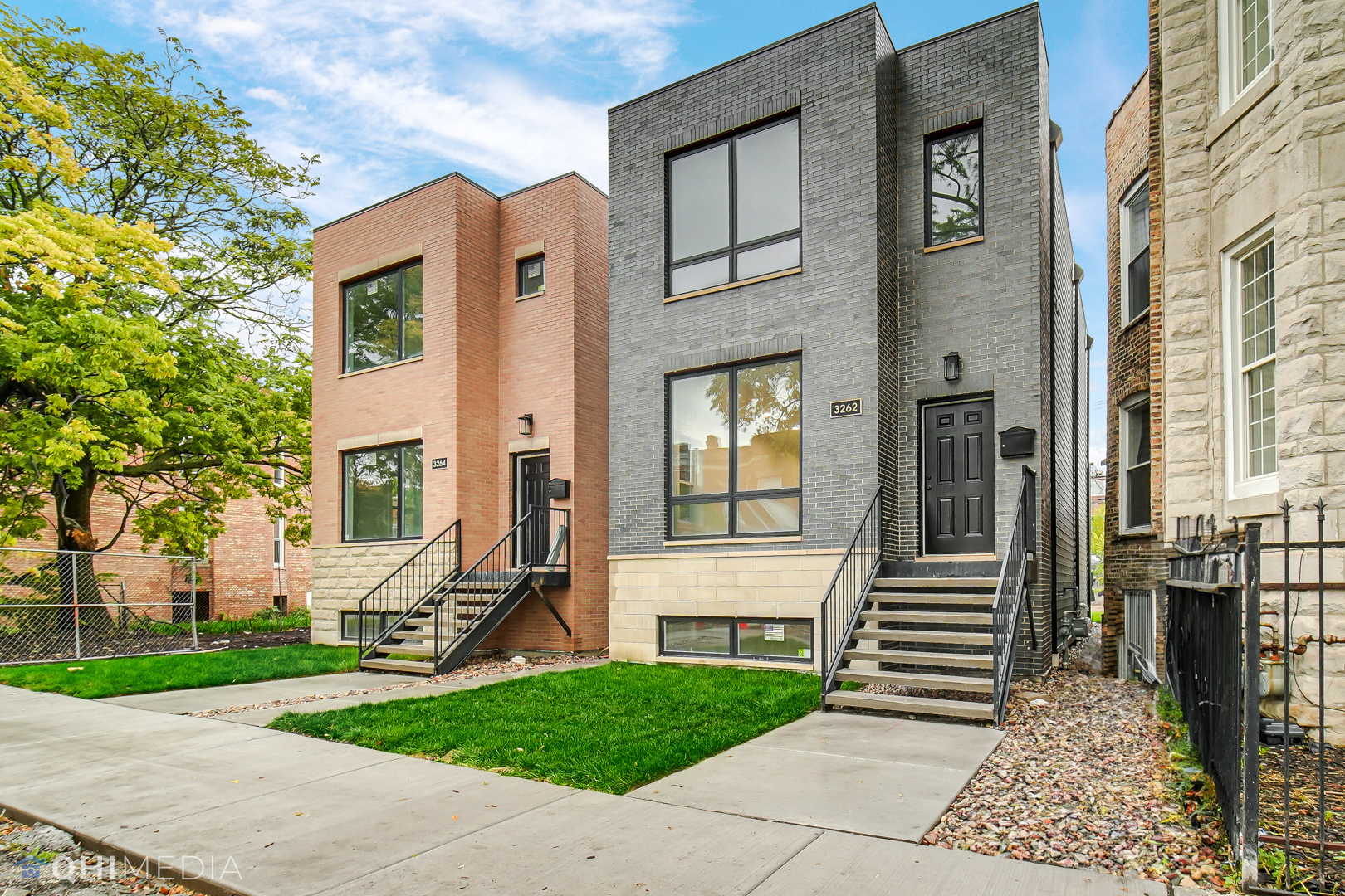 3264 W Walnut Street