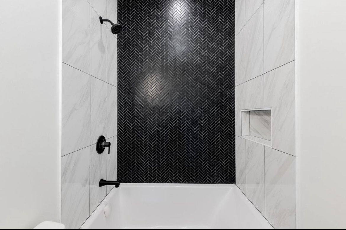 1820 S Drake Avenue Unit: 1