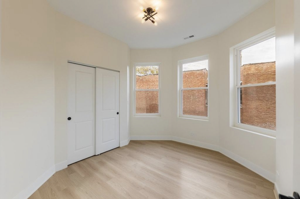 1820 S Drake Avenue Unit: 1