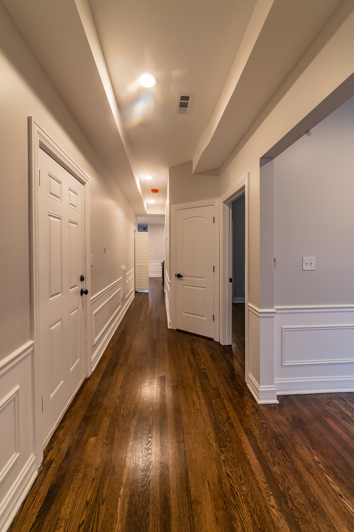 5824 S Michigan Avenue Unit: 3