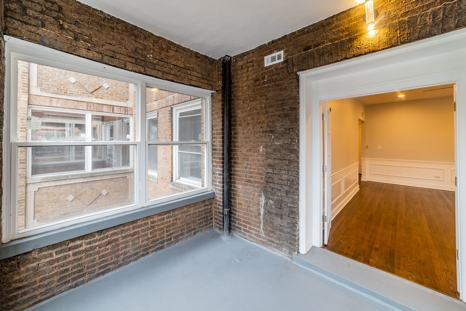 5824 S Michigan Avenue Unit: 3