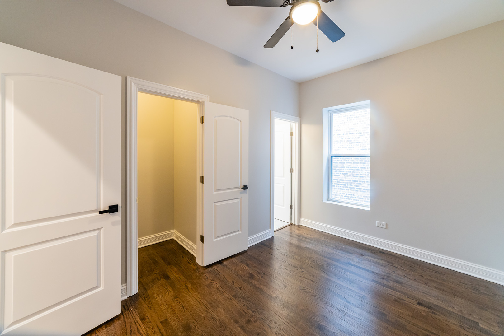 5824 S Michigan Avenue Unit: 3