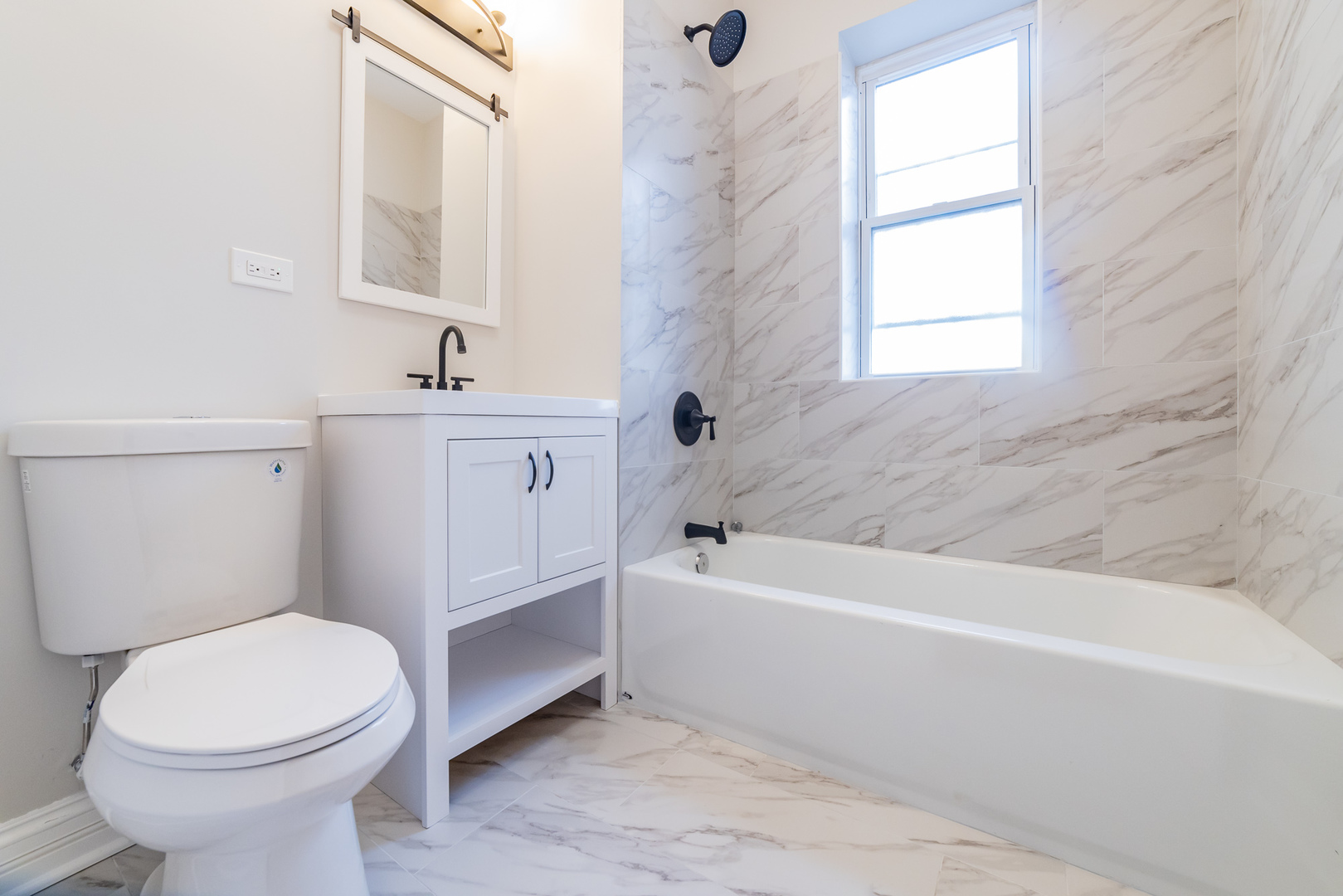 5824 S Michigan Avenue Unit: 3