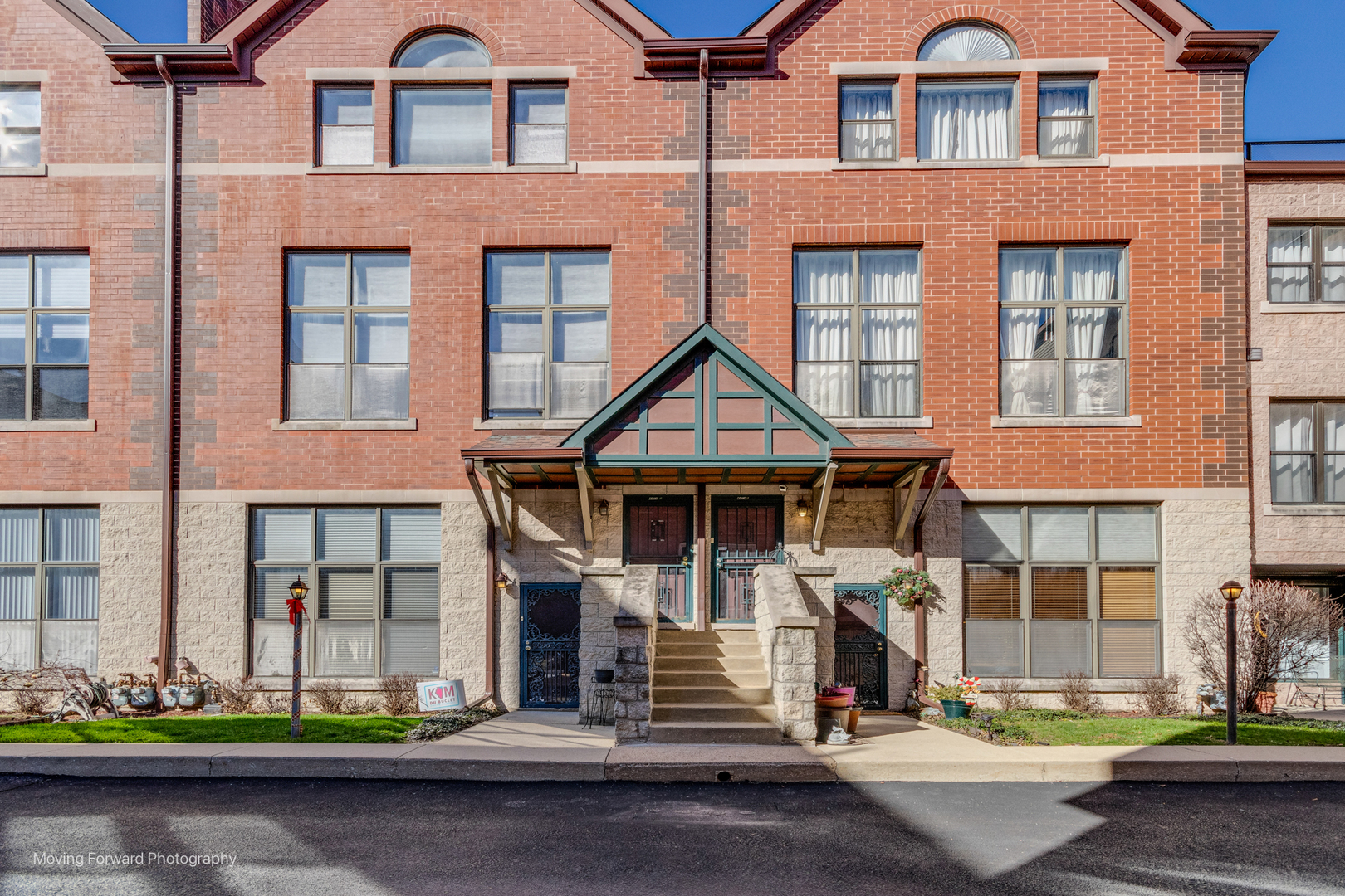 4414 S King Drive Unit: D