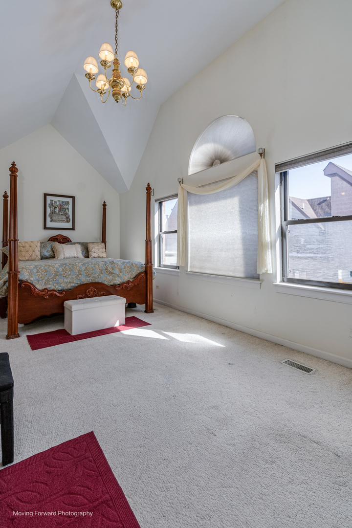4414 S King Drive Unit: D