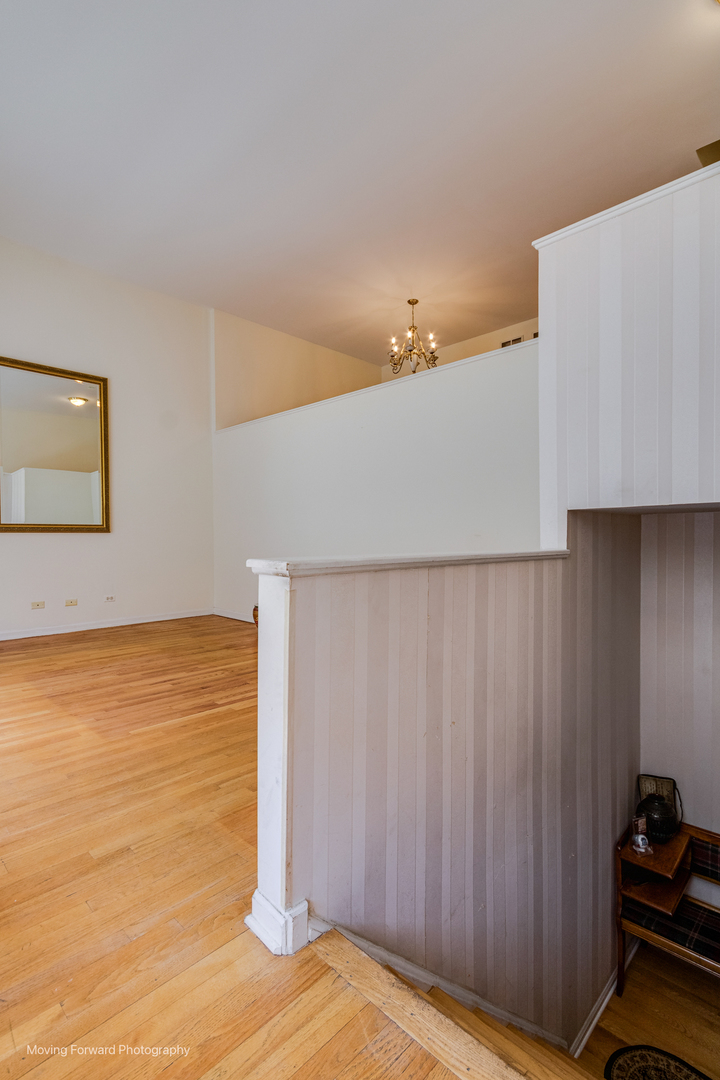 4414 S King Drive Unit: D