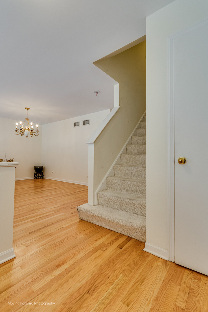 4414 S King Drive Unit: D