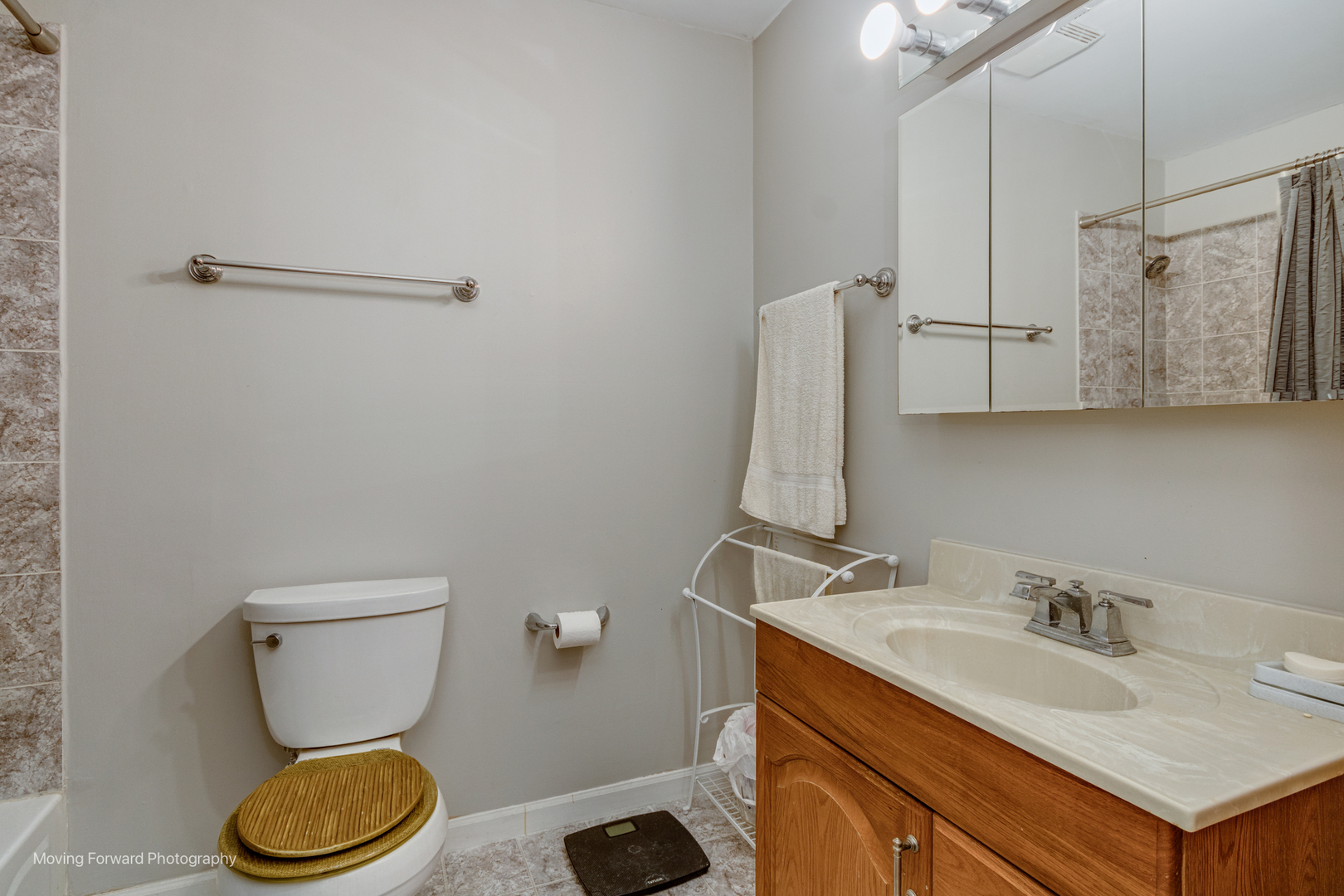 4414 S King Drive Unit: D
