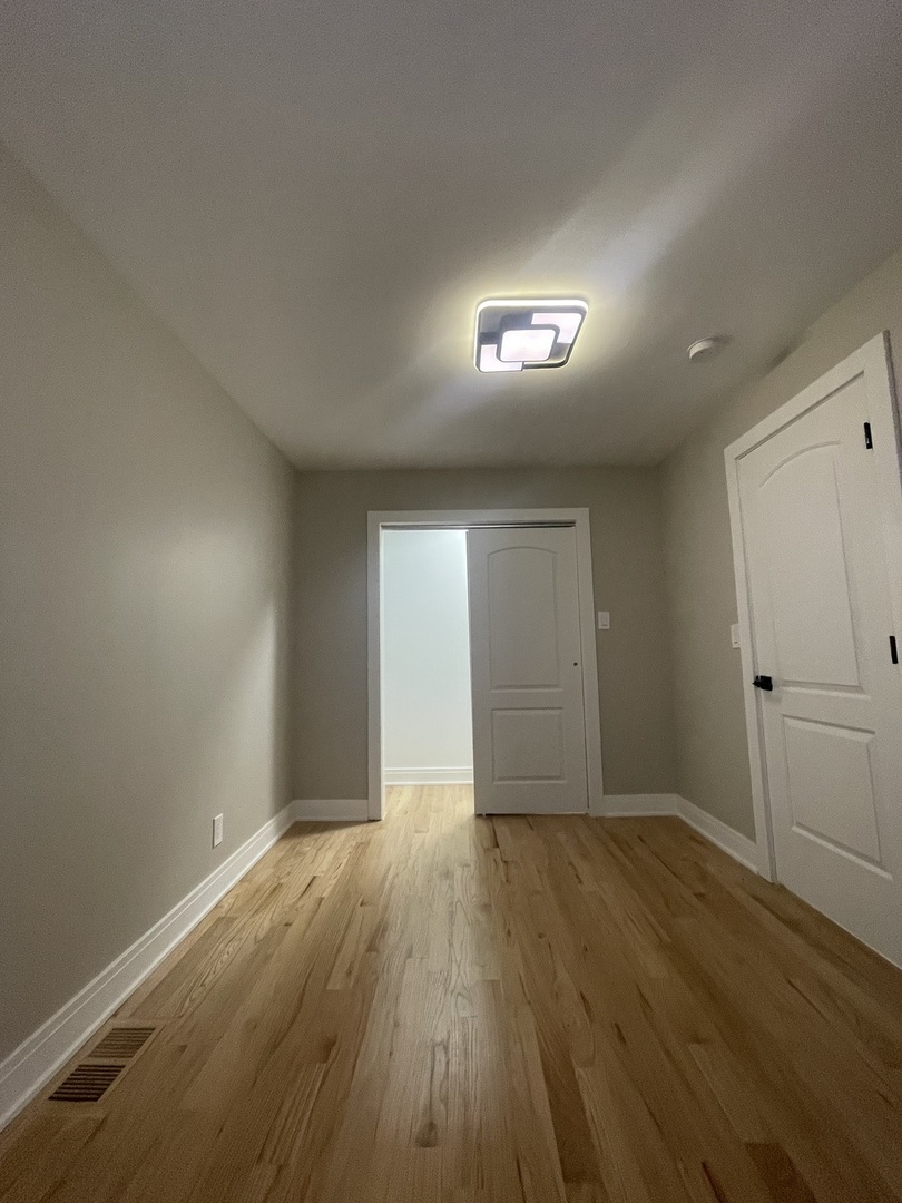 3032 E 79th Place