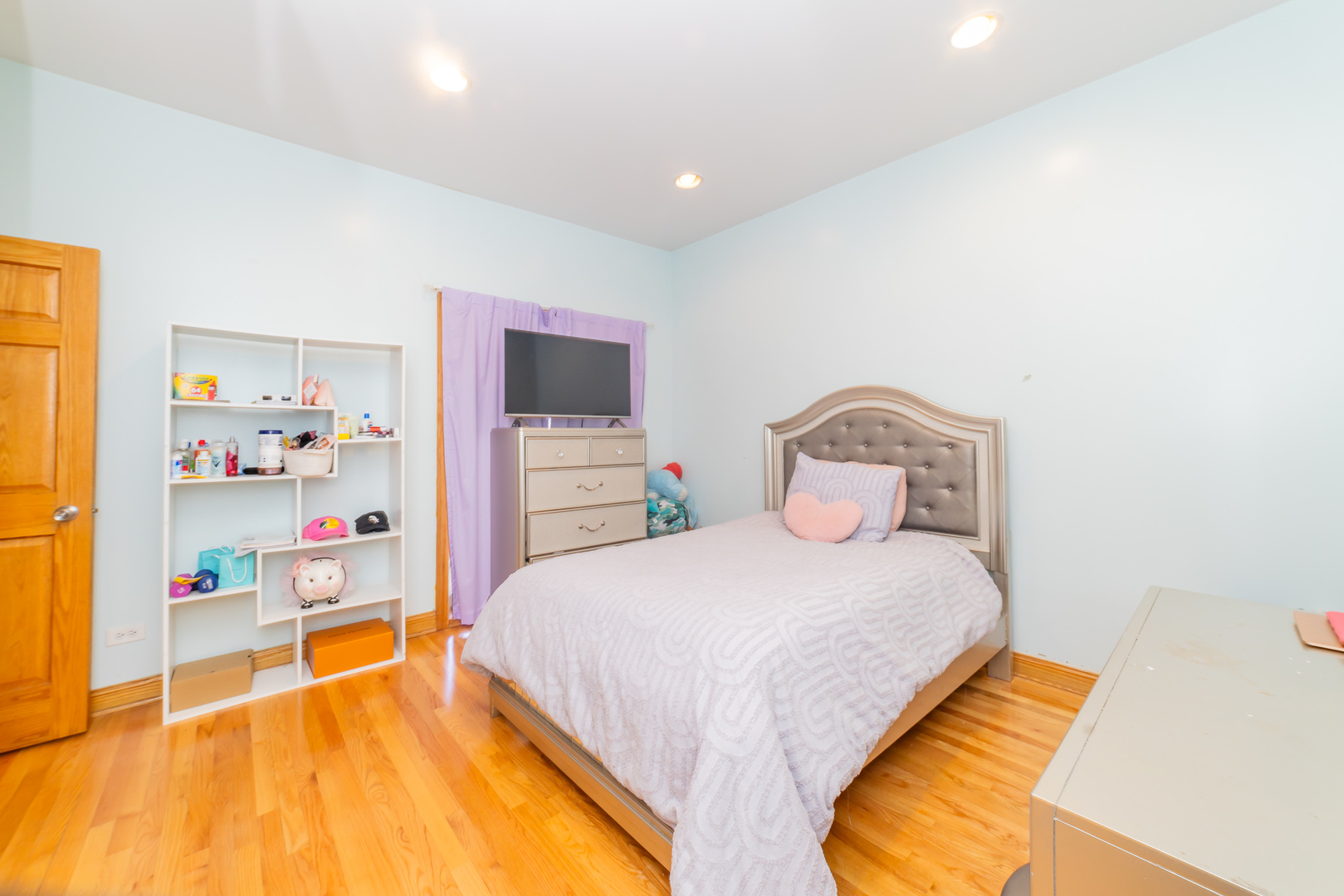 5336 S Prairie Avenue Unit: 1N