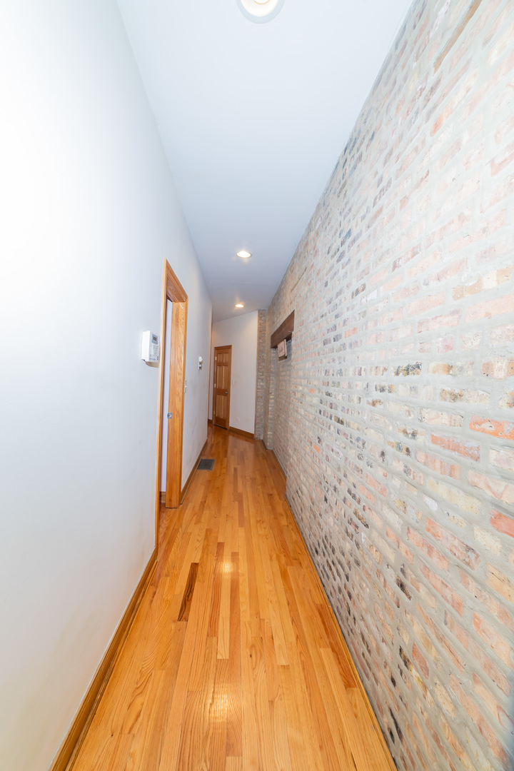 5336 S Prairie Avenue Unit: 1N