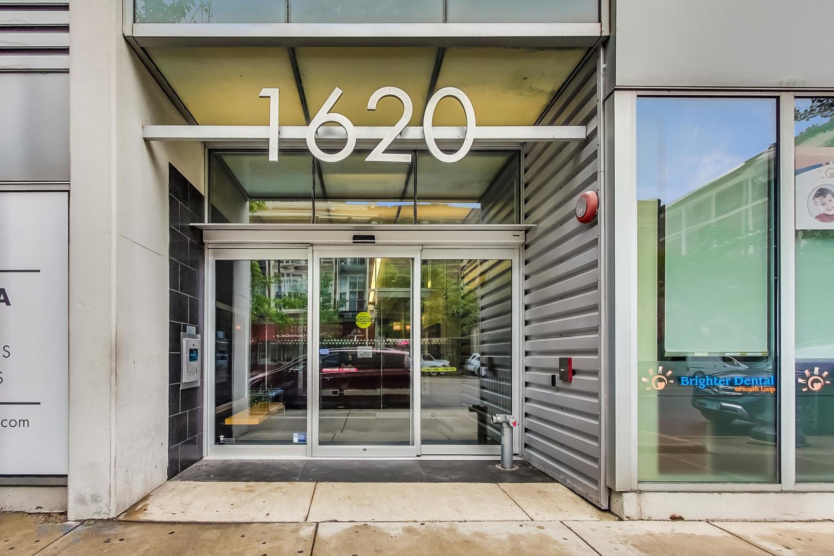 1620 S Michigan Avenue Unit: 309