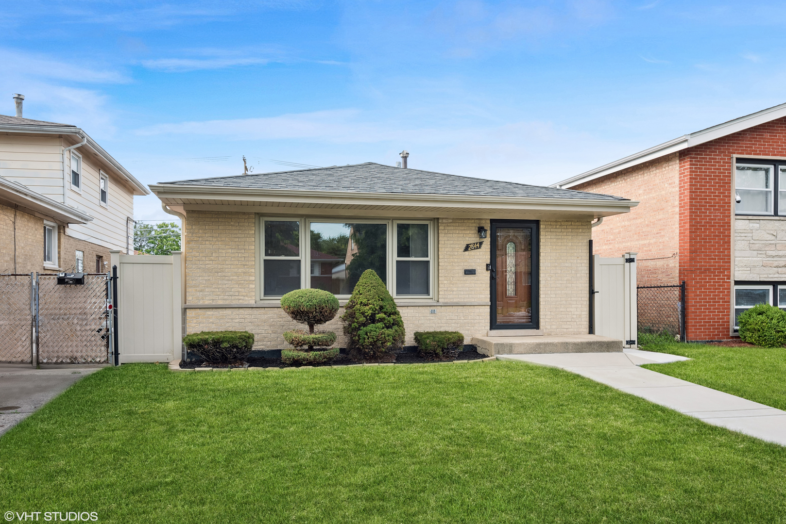 2844 W 83rd Street