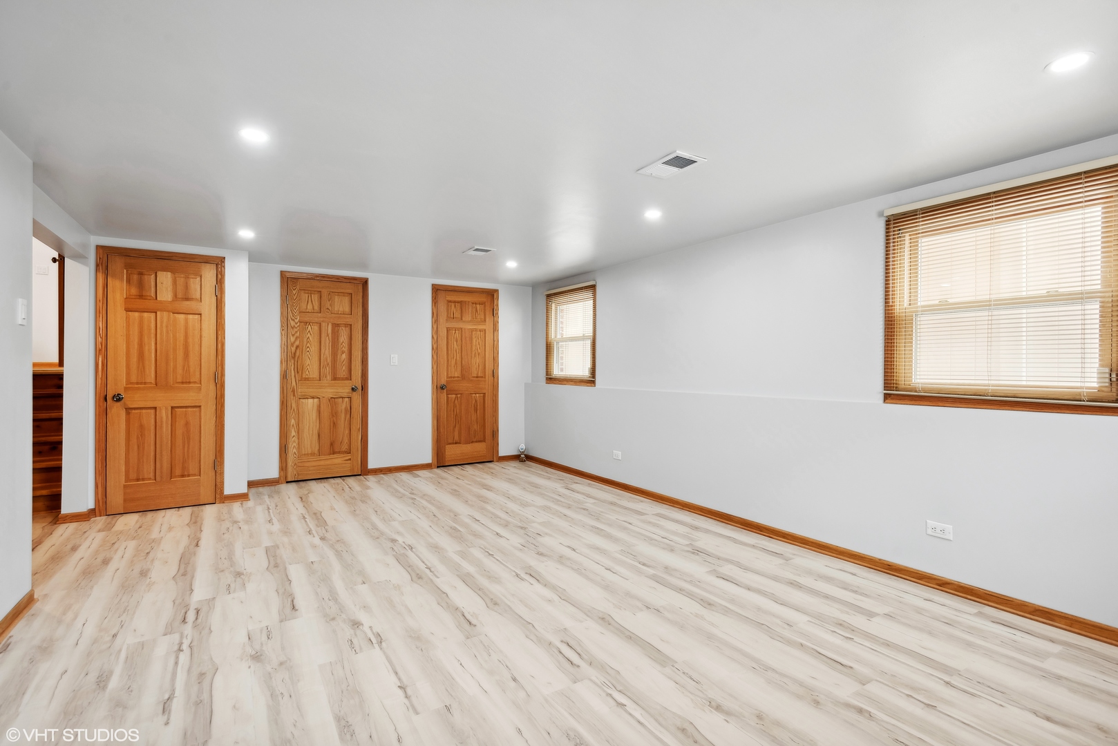 2844 W 83rd Street