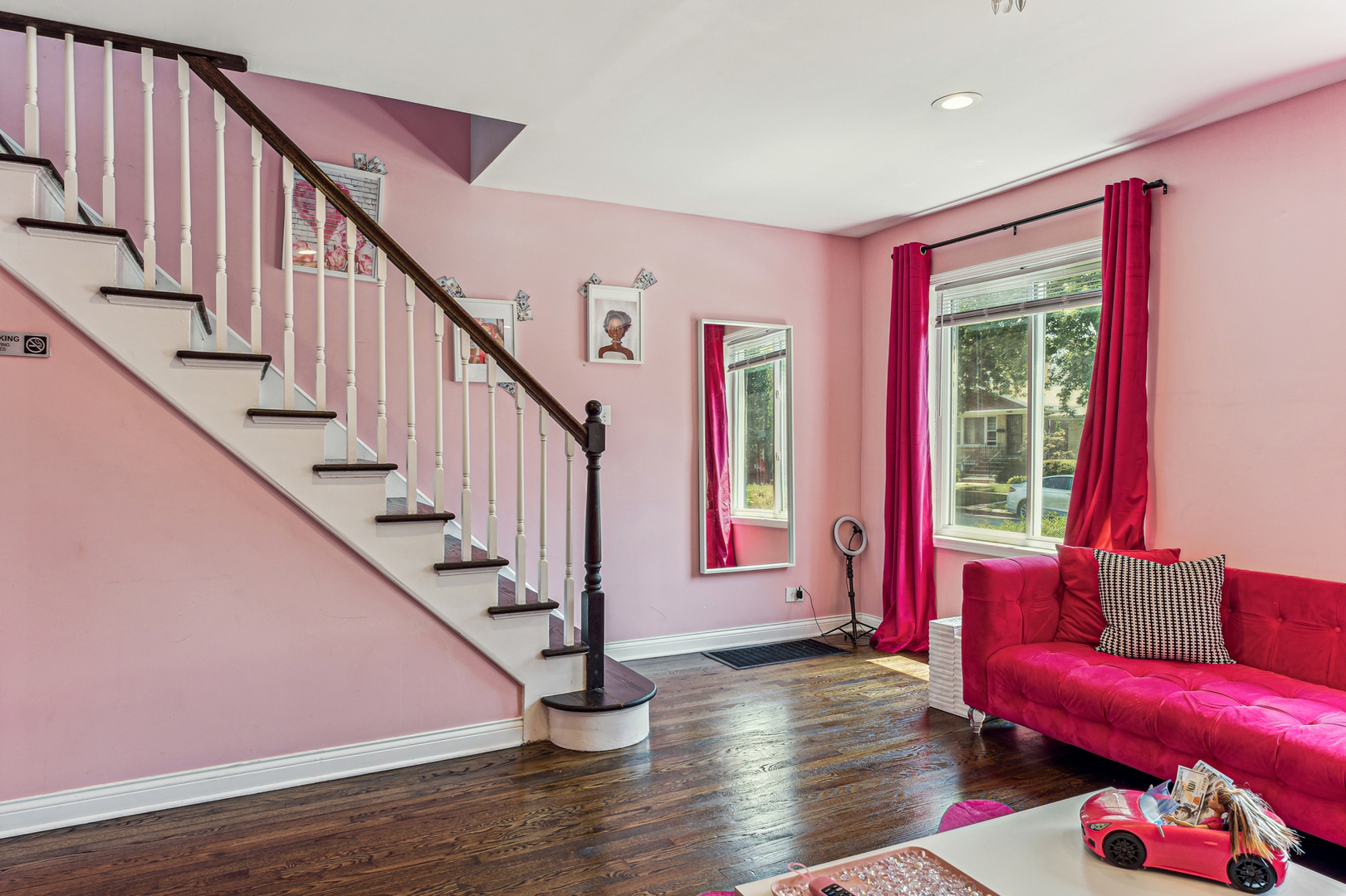620 E 87th Place