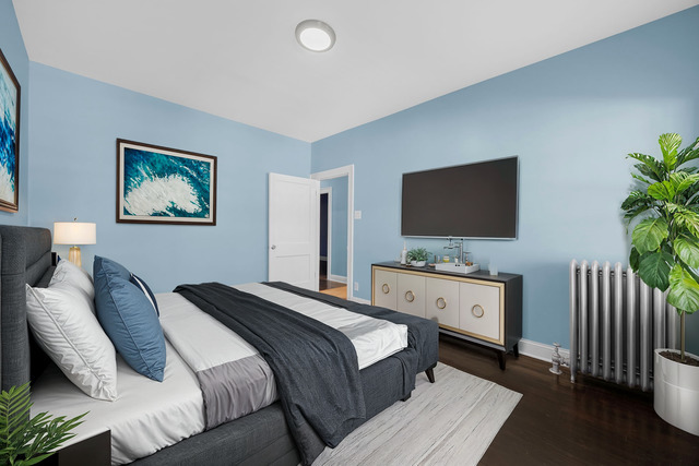 6950 S Vernon Avenue Unit: 1