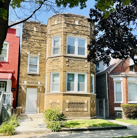 6950 S Vernon Avenue Unit: 2