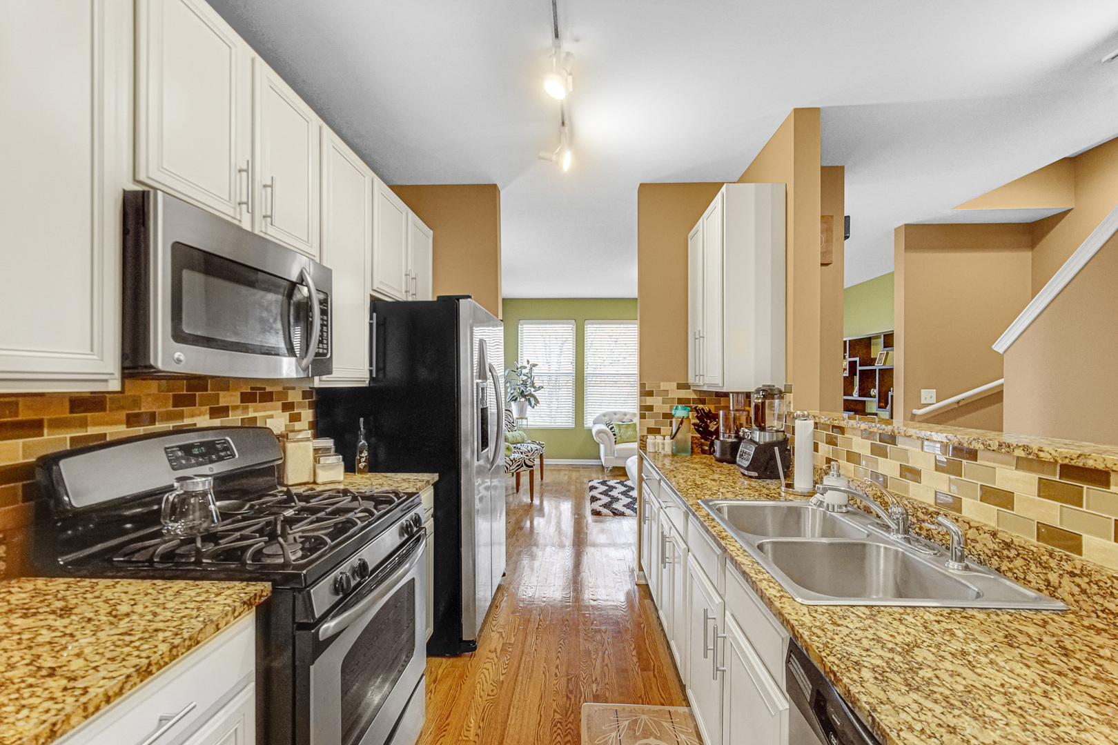 805 S Kedzie Avenue Unit: 1