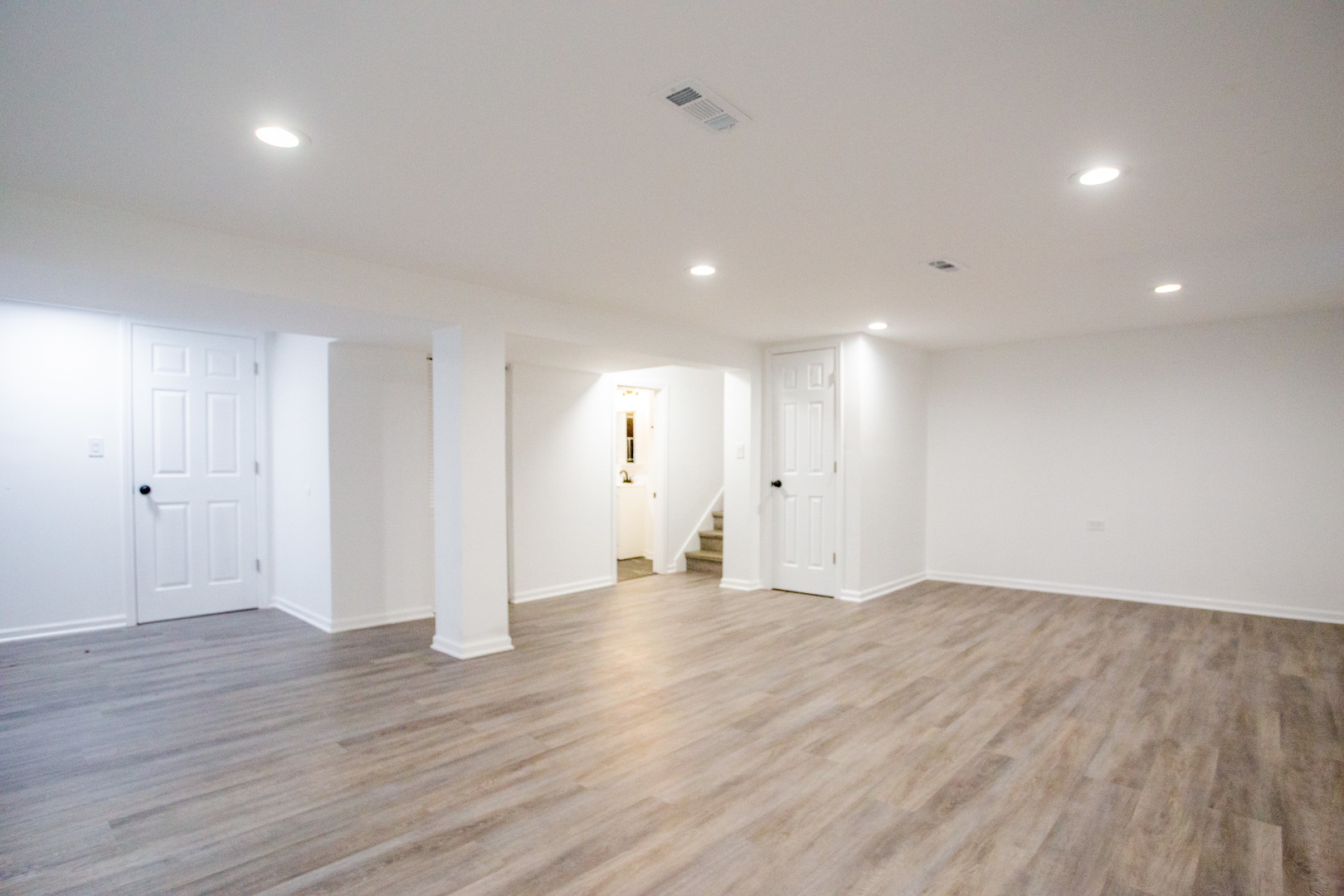 1035 W 109th Place