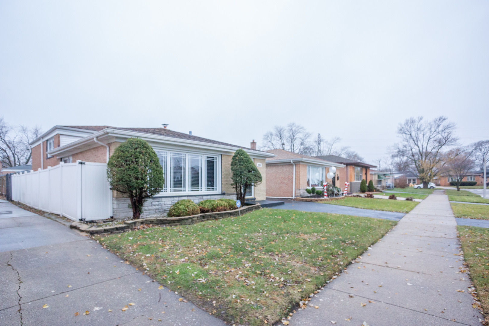 1035 W 109th Place