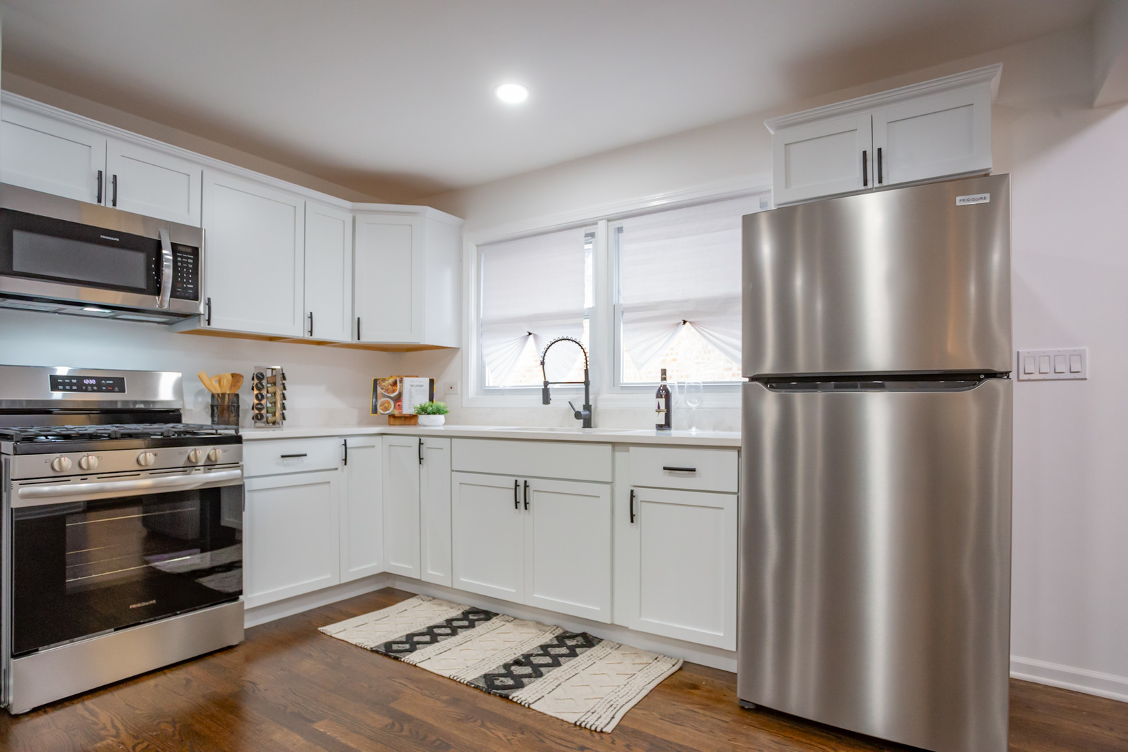 1035 W 109th Place