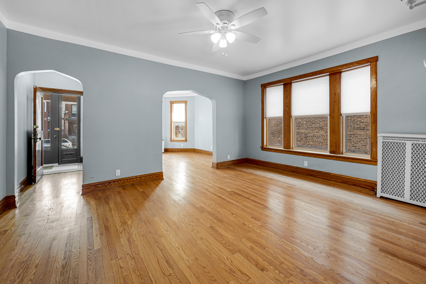 174 N Lamon Avenue