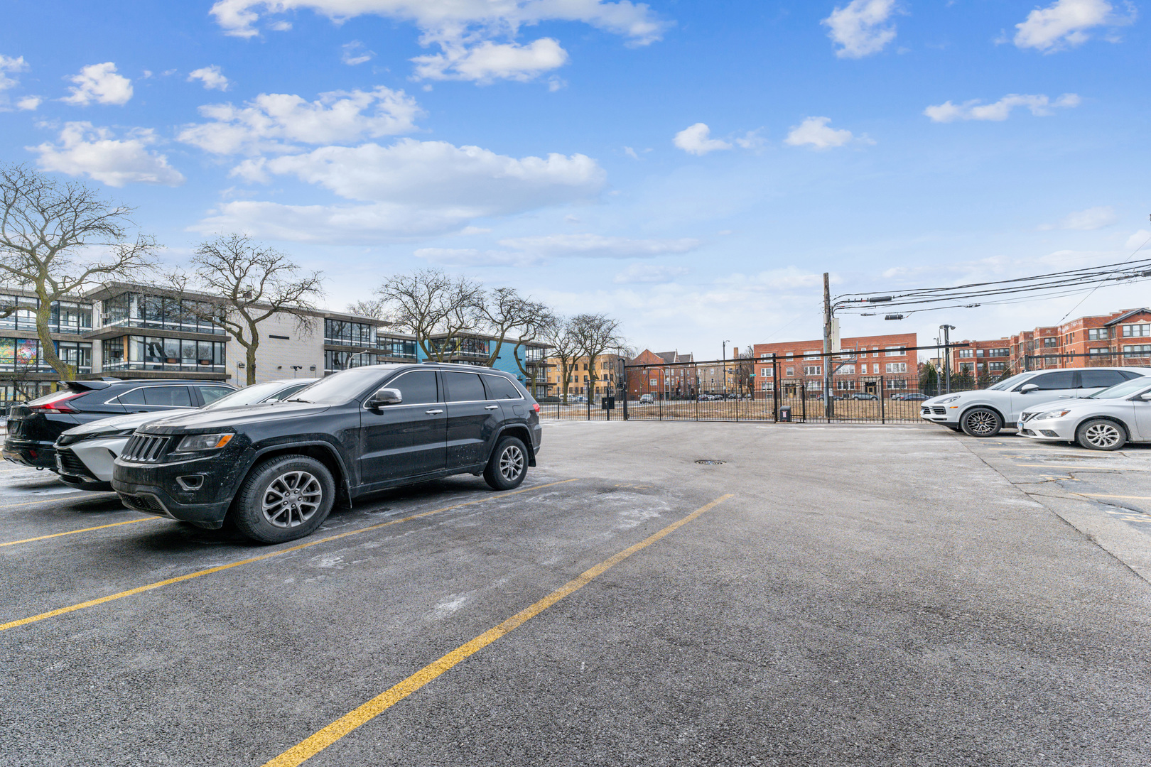 4854 S Prairie Avenue Unit: 1