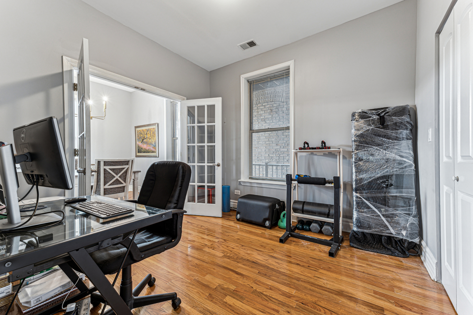 4854 S Prairie Avenue Unit: 1