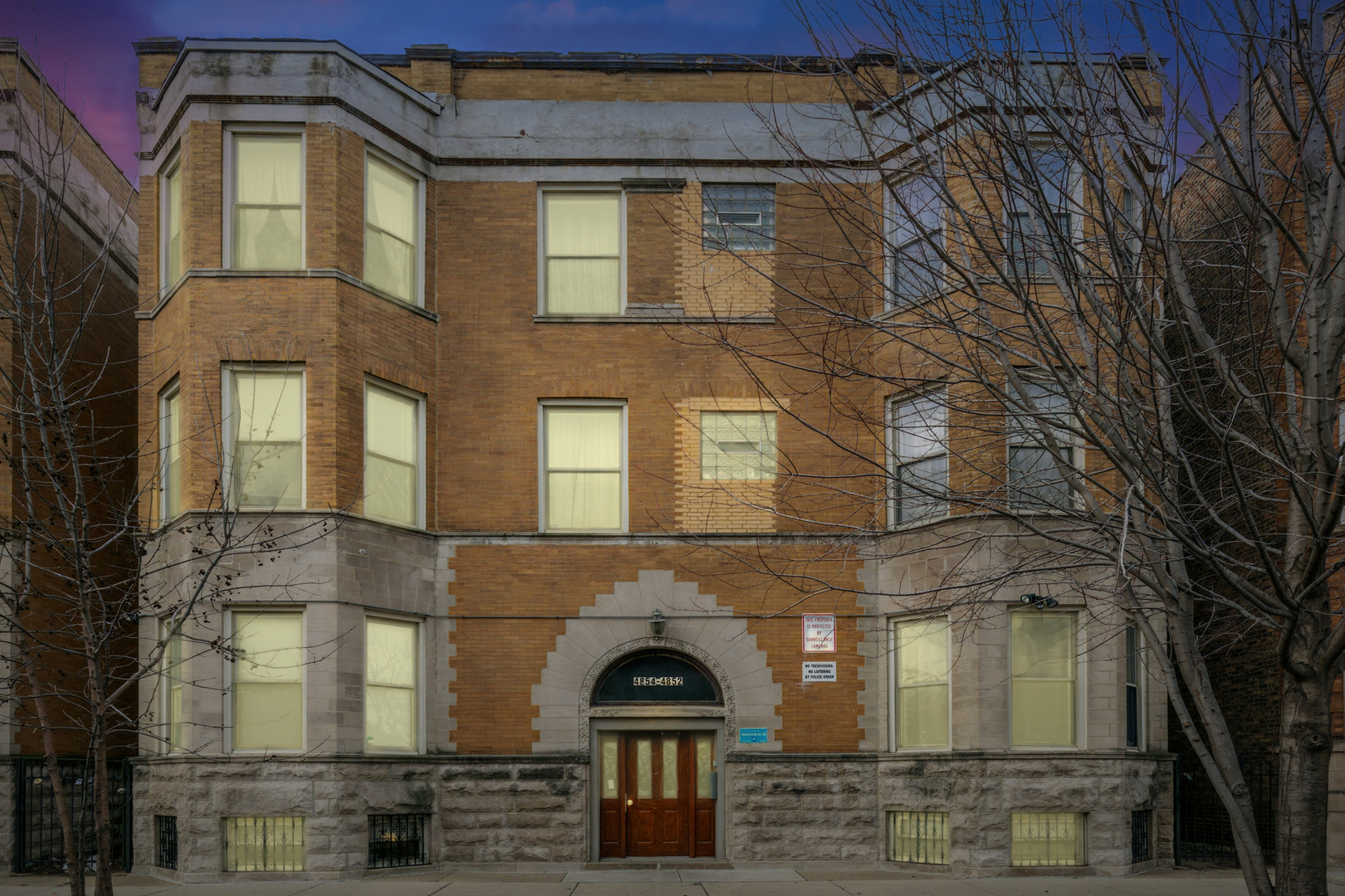 4854 S Prairie Avenue Unit: 1