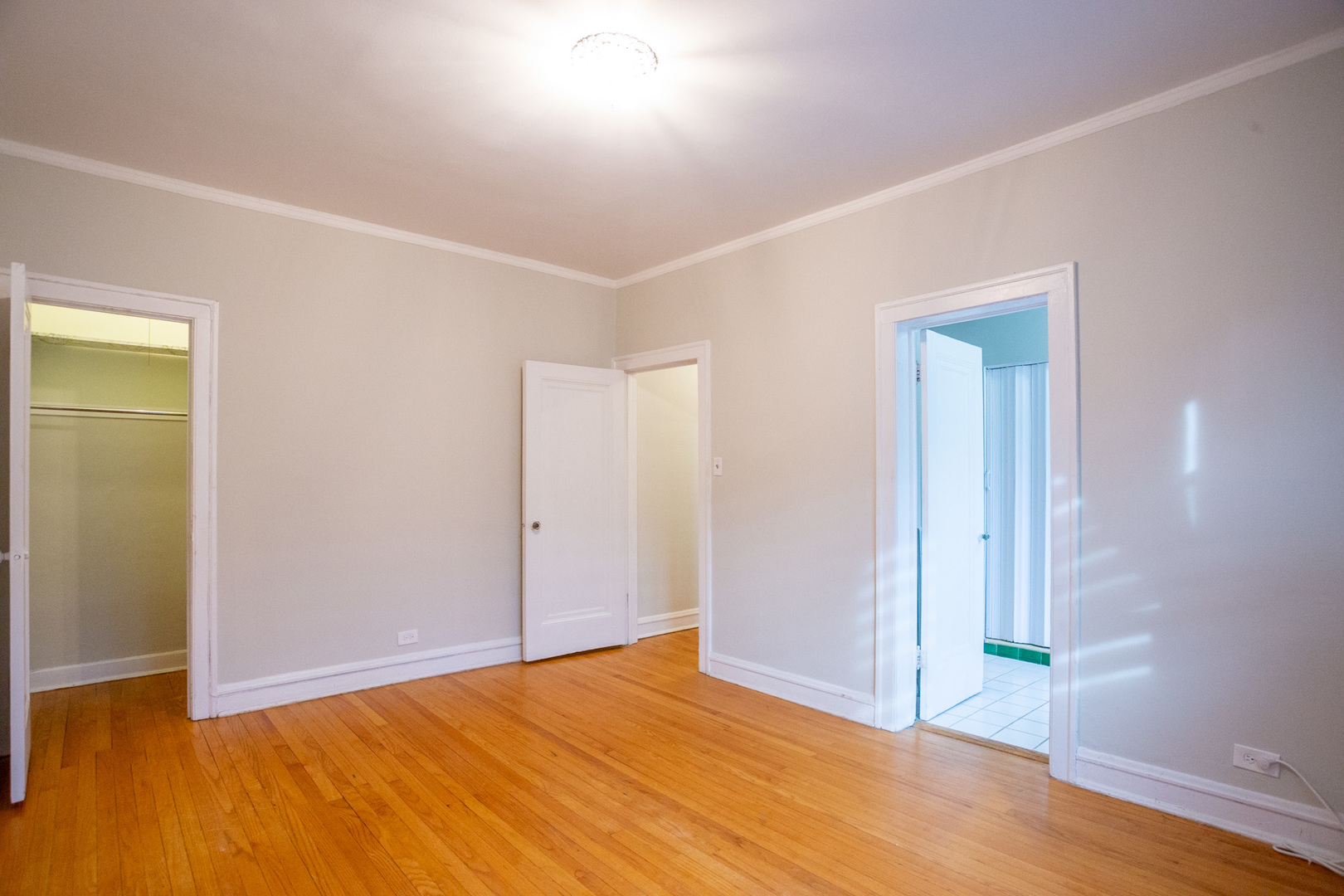 5329 S Dorchester Avenue Unit: 3A