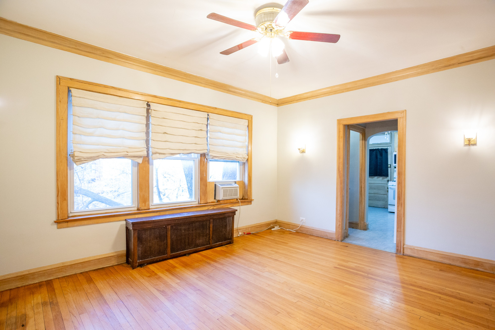5329 S Dorchester Avenue Unit: 3A