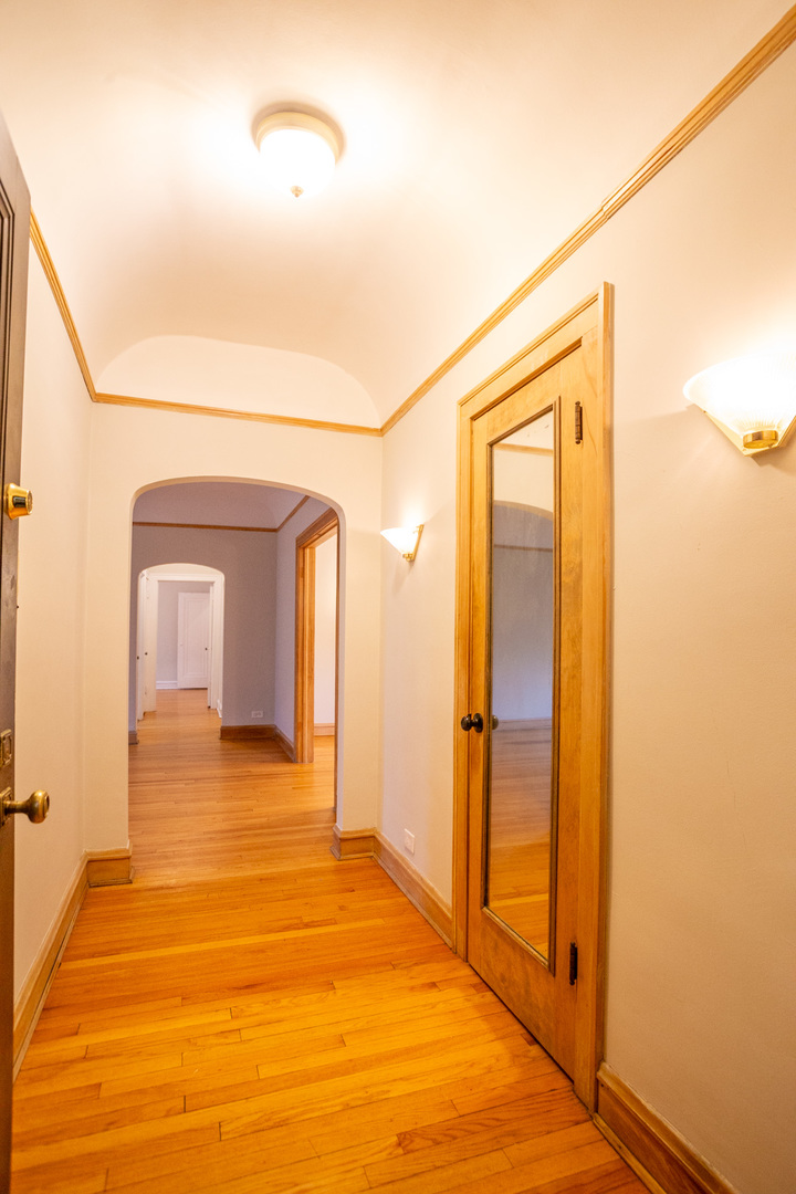 5329 S Dorchester Avenue Unit: 3A
