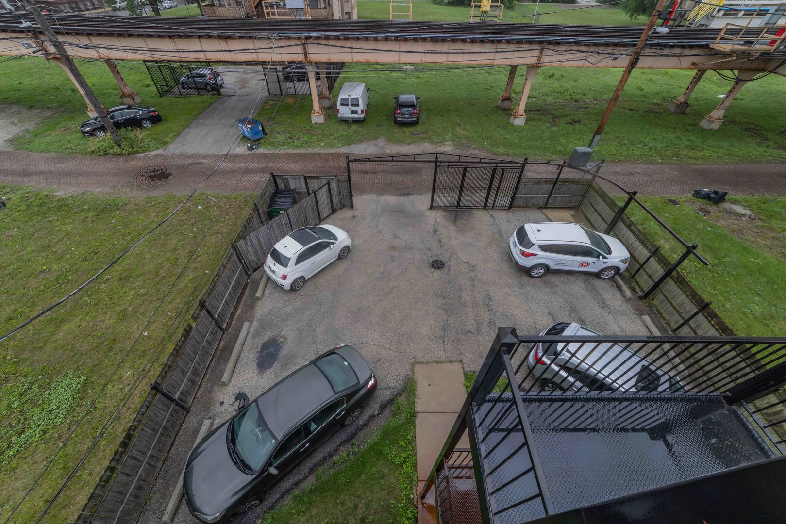 5017 S PRAIRIE Avenue Unit: 3N