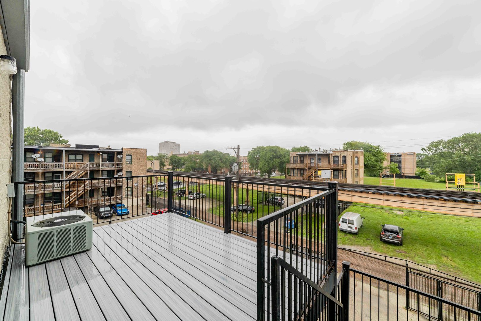 5017 S PRAIRIE Avenue Unit: 3N