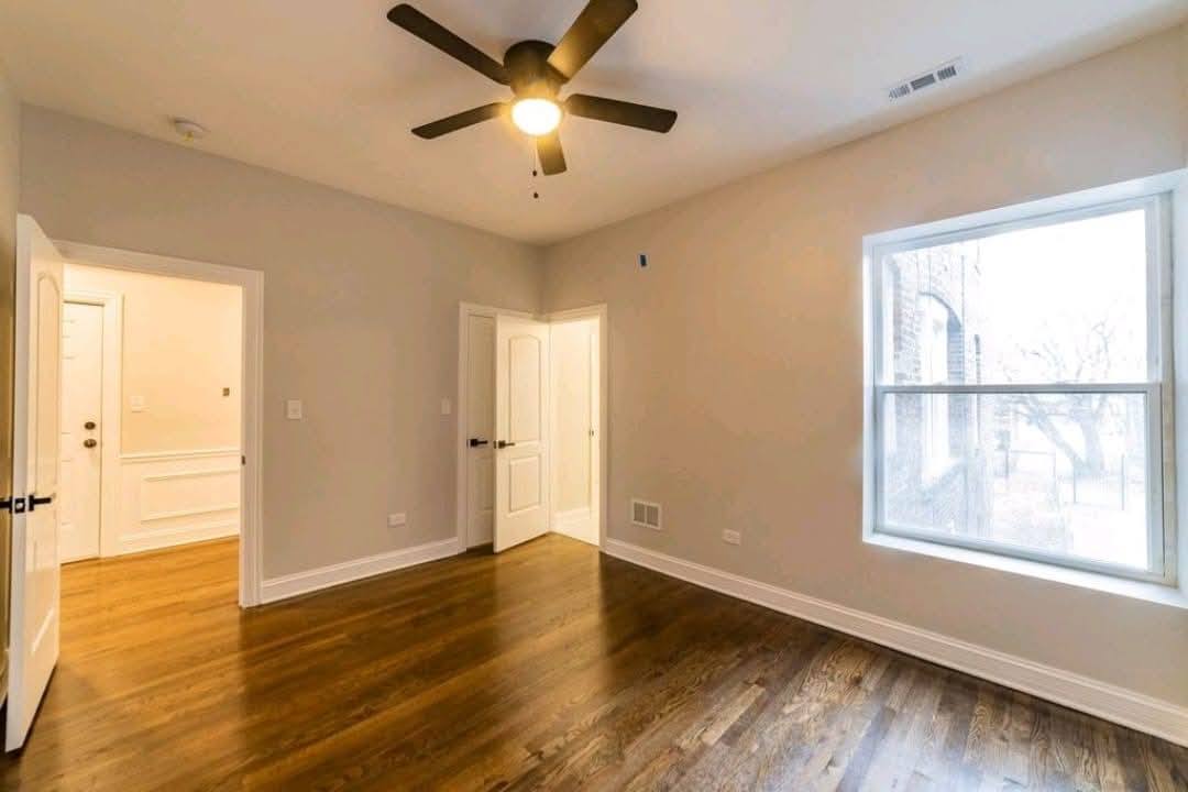 5826 S Michigan Avenue Unit: 2S
