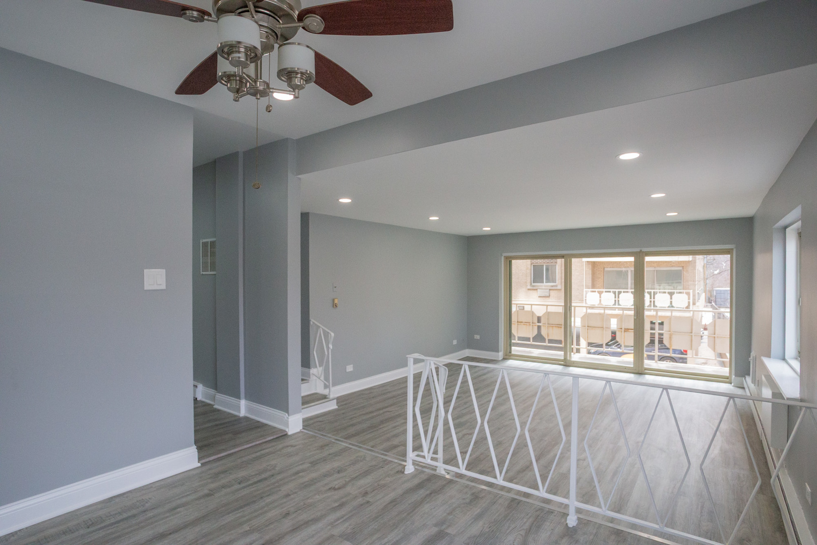 2772 E 75th Street Unit: 2FN