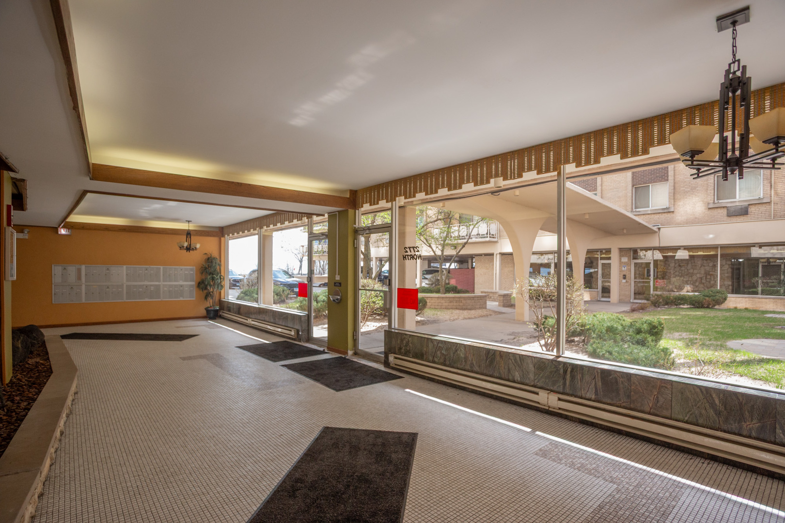 2772 E 75th Street Unit: 2FN