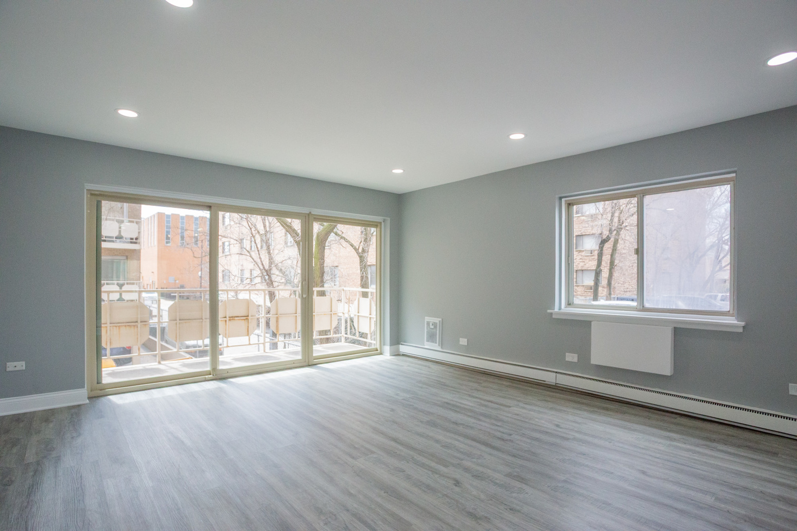 2772 E 75th Street Unit: 2FN