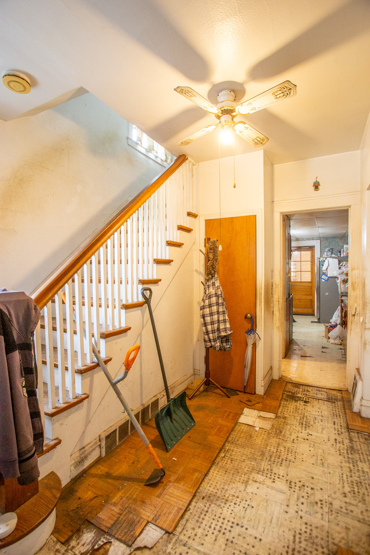 815 S 6th Avenue